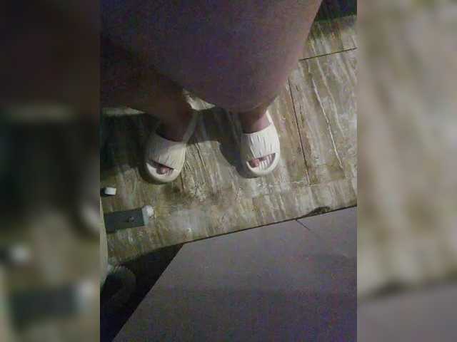  LeilaNightova chat room