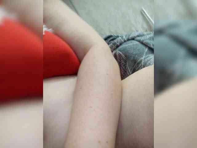 Milf_a webcam