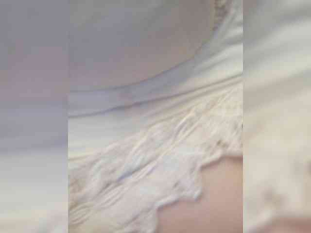Milf_a webcam