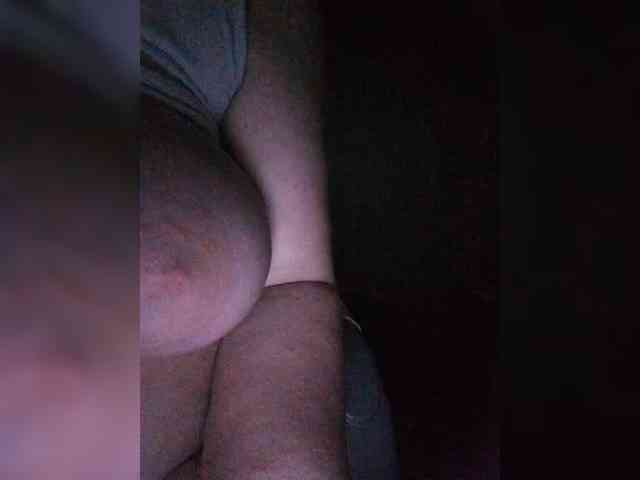 Milf_a webcam