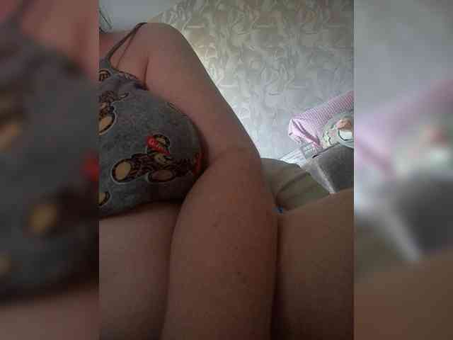 Milf_a webcam