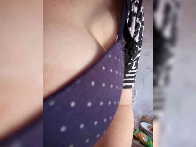 Milf_a webcam