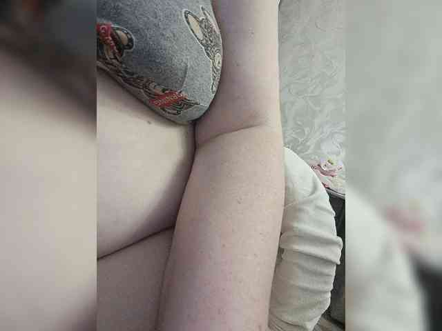 Milf_a webcam