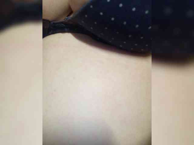 Milf_a webcam