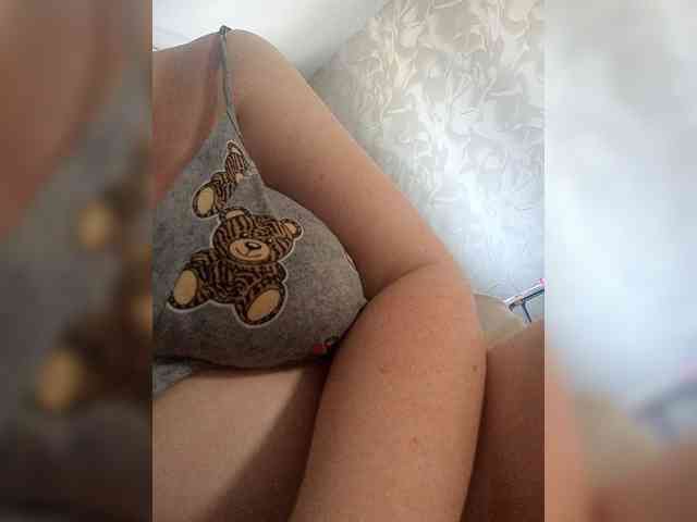 Milf_a webcam