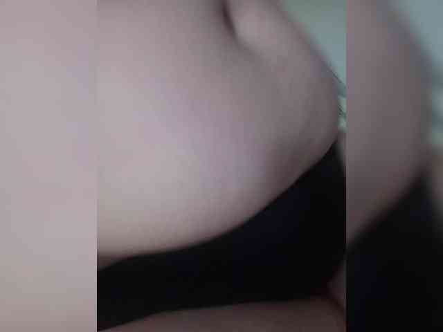 Milf_a webcam