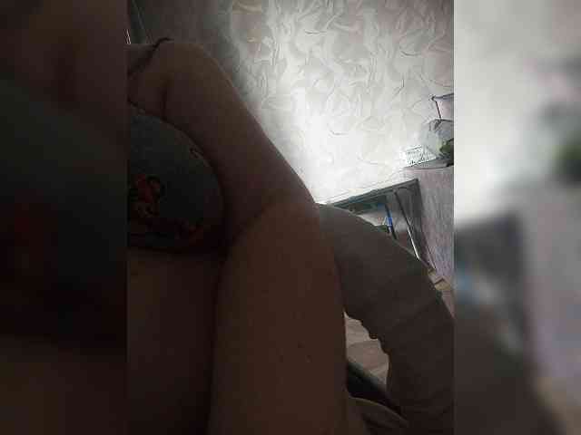 Milf_a webcam
