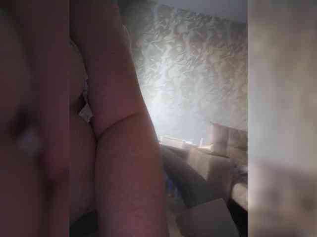 Milf_a webcam