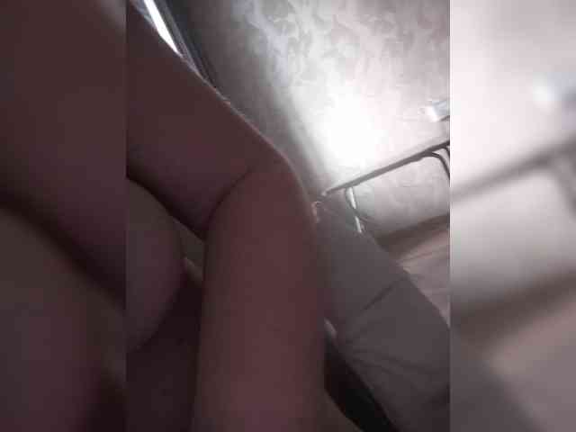Milf_a webcam