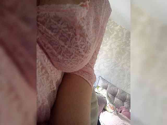 Milf_a webcam