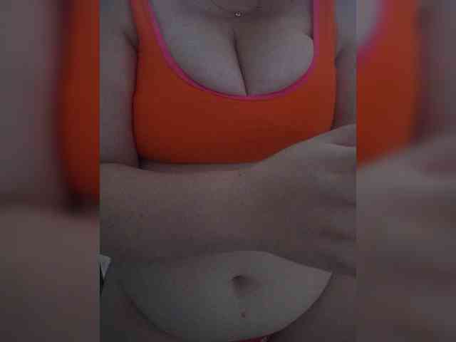 Milf_a webcam
