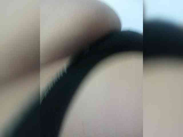 Milf_a webcam