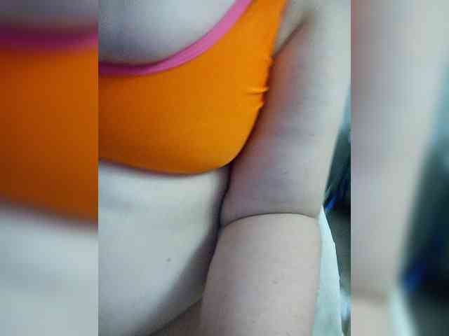 Milf_a webcam