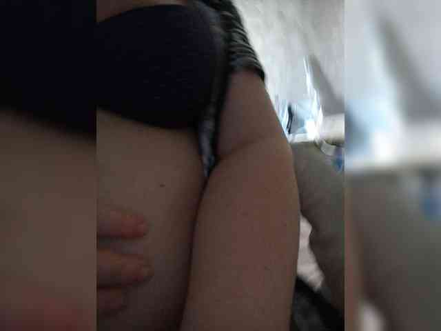 Milf_a webcam