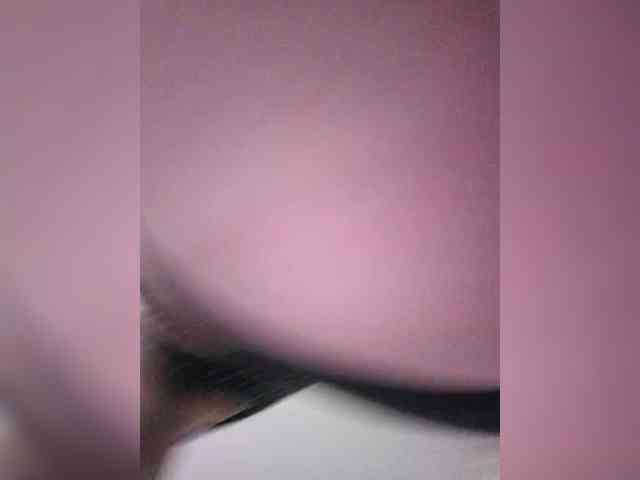 Milf_a webcam
