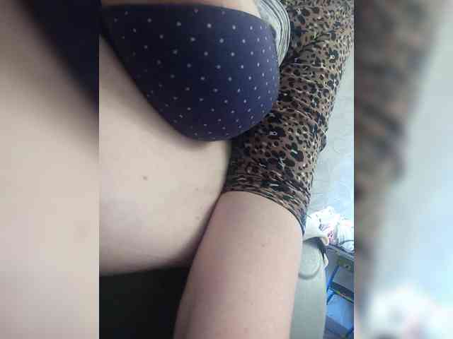 Milf_a webcam