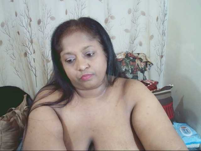 Indiantasha live webcam show