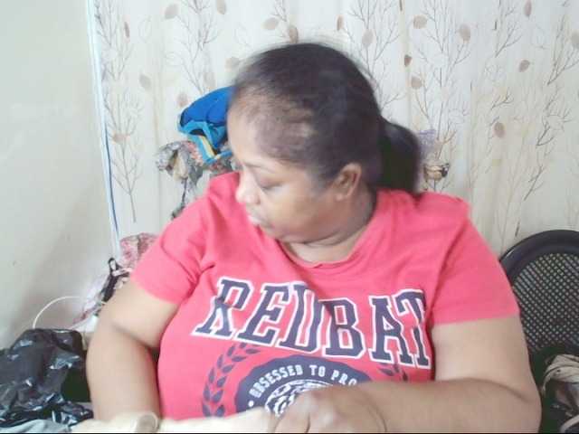 Indiantasha live cam on BongaCams