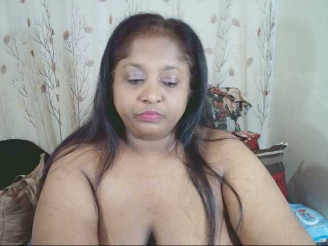 Indiantasha live webcam show