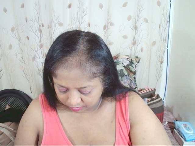 Indiantasha live cam on BongaCams