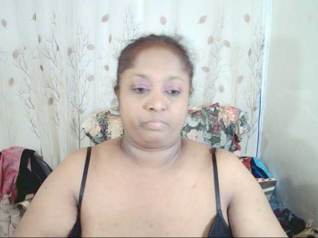 indiantasha cam belle
