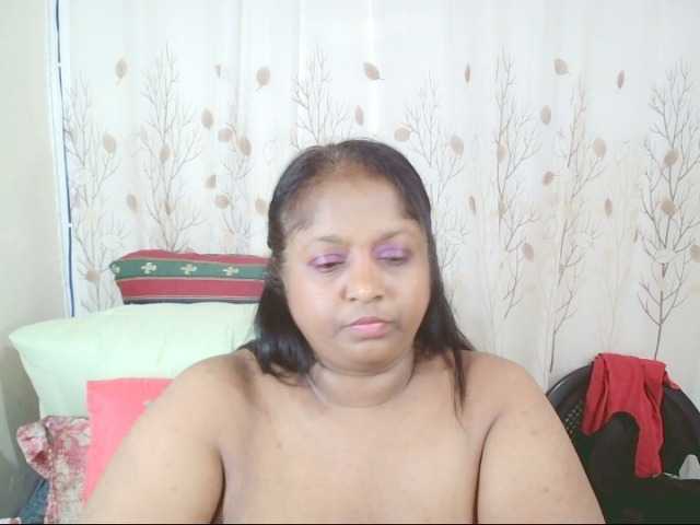 Indiantasha live cam