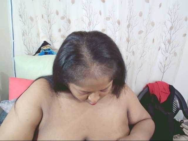 Indiantasha live cam on BongaCams