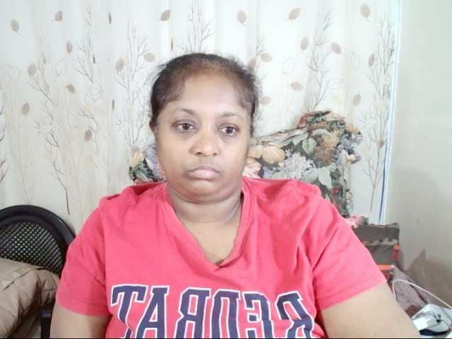 Indiantasha live cam on BongaCams