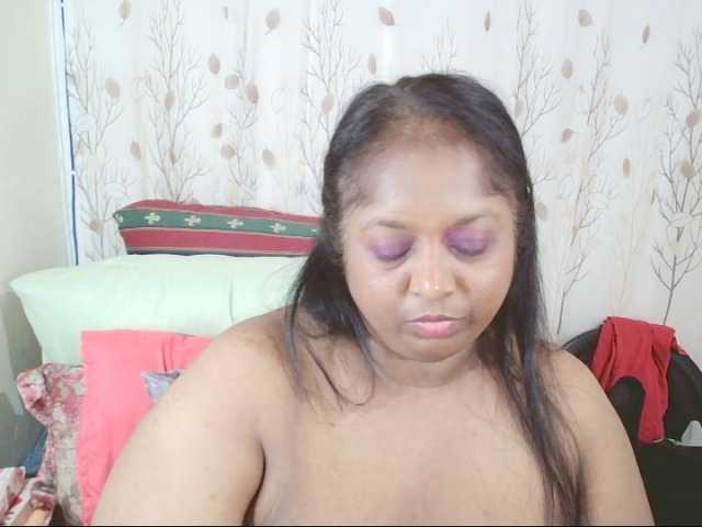 Indiantasha live cam
