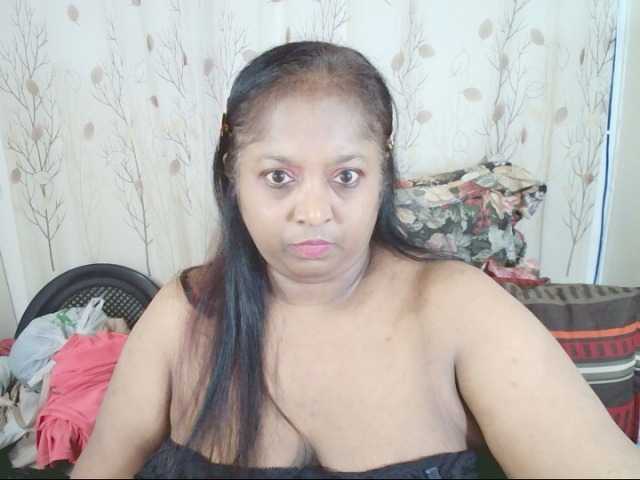 Indiantasha live webcam show