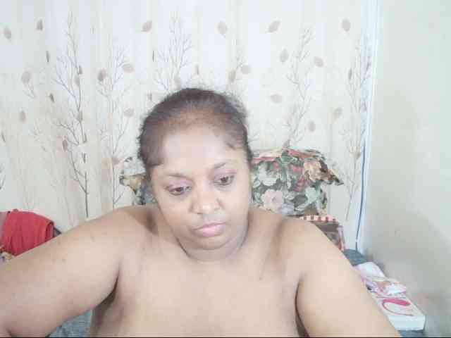 Indiantasha webcam