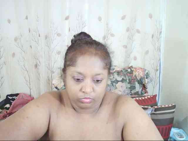 Indiantasha webcam