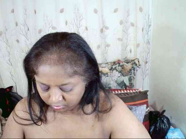 Indiantasha Live Webcam on BongaCams