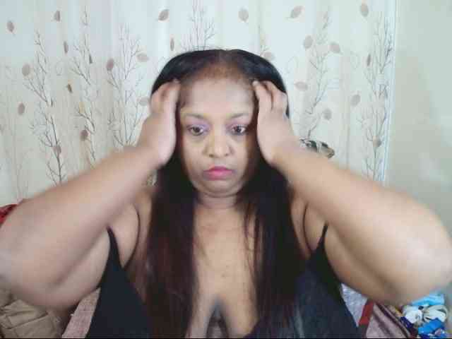 Indiantasha webcam