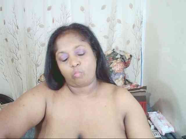 Indiantasha webcam