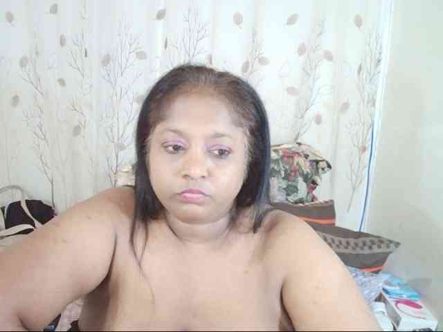 Indiantasha Live Webcam on BongaCams