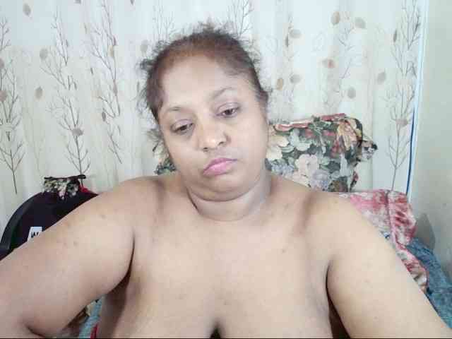 Indiantasha webcam