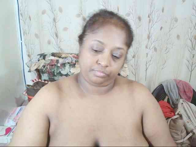 Indiantasha Live Webcam on BongaCams