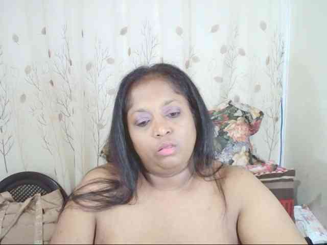 Indiantasha webcam