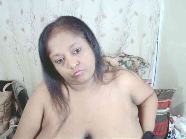 Indiantasha webcam