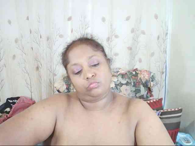 Indiantasha Live Webcam on BongaCams