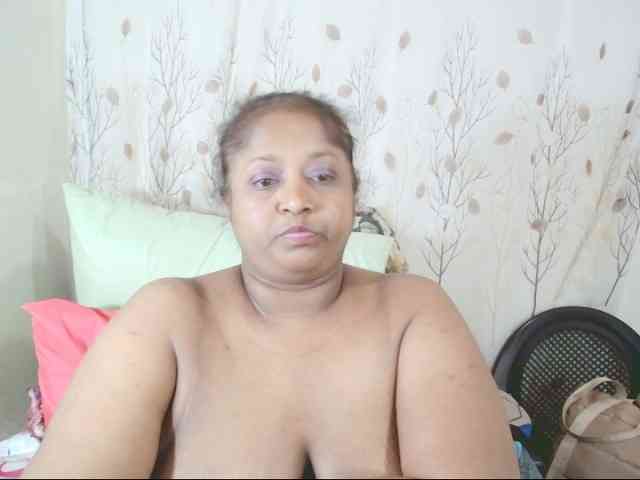 Indiantasha webcam