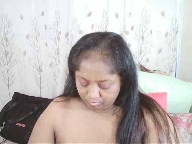 Model: Indiantasha
