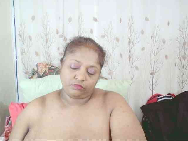 Indiantasha's webcam live show