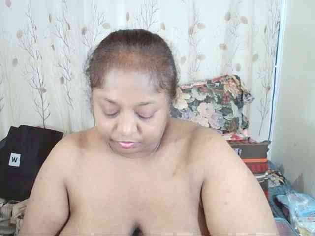 Indiantasha webcam