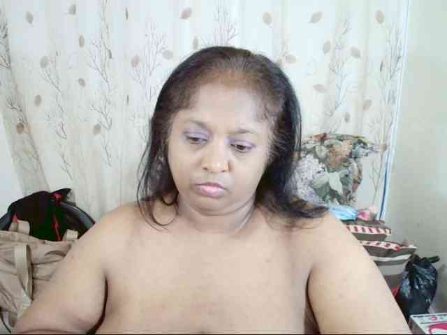 Indiantasha Live Webcam on BongaCams