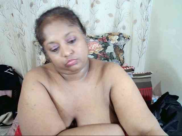 Indiantasha webcam