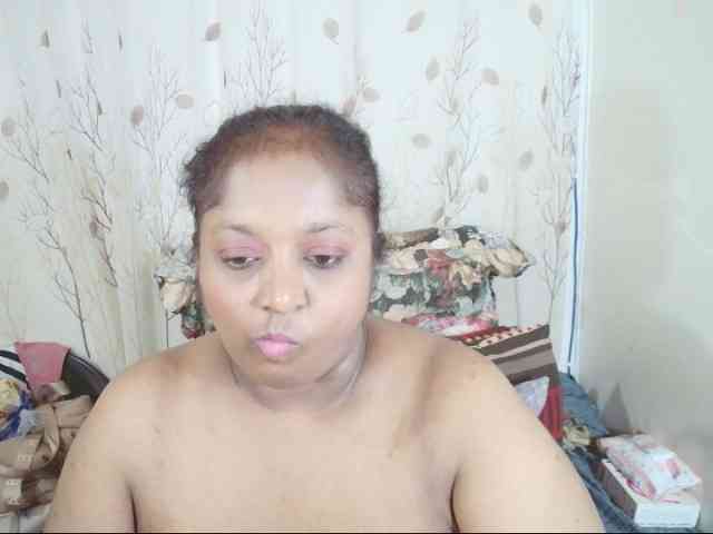 Indiantasha webcam
