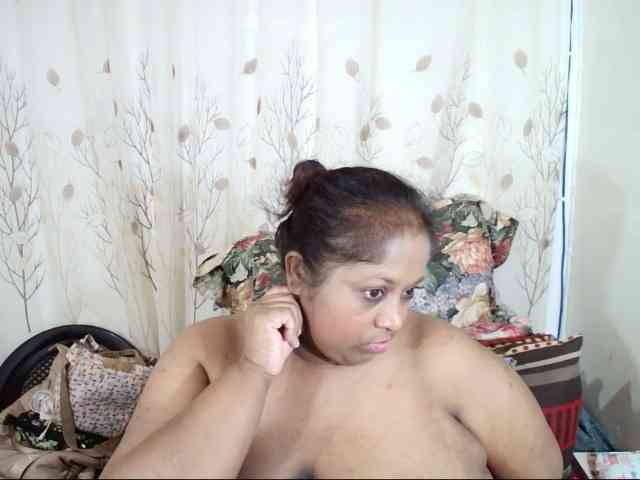 Indiantasha webcam