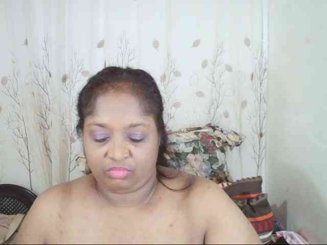 Indiantasha webcam